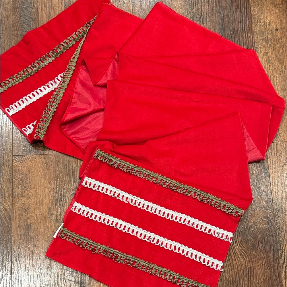 Table Runner